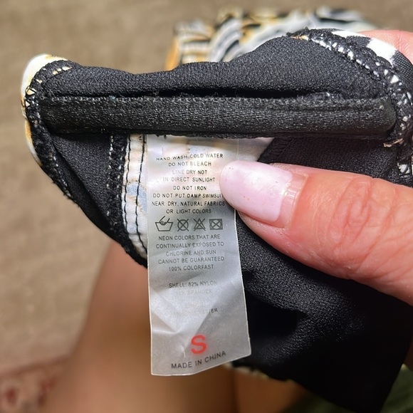 Animal print two-piece bikini size small - Picture 11 of 11